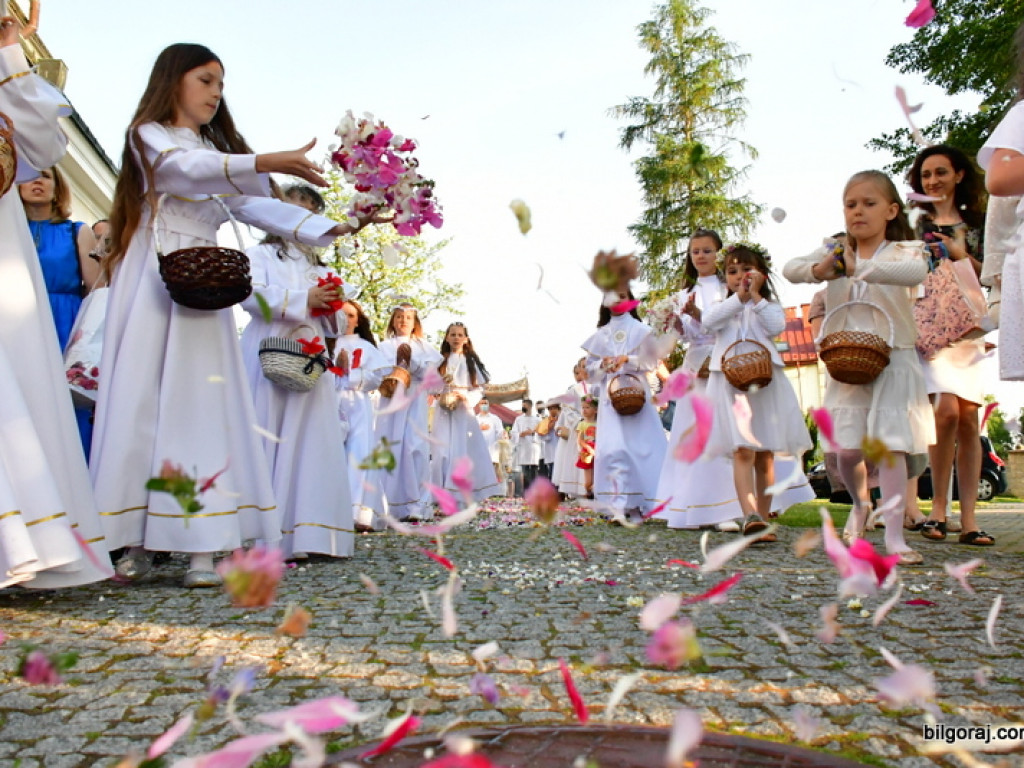 Pan idzie z nieba... zakończenie zwyczajowej oktawy Bożego Ciała (FOTO)