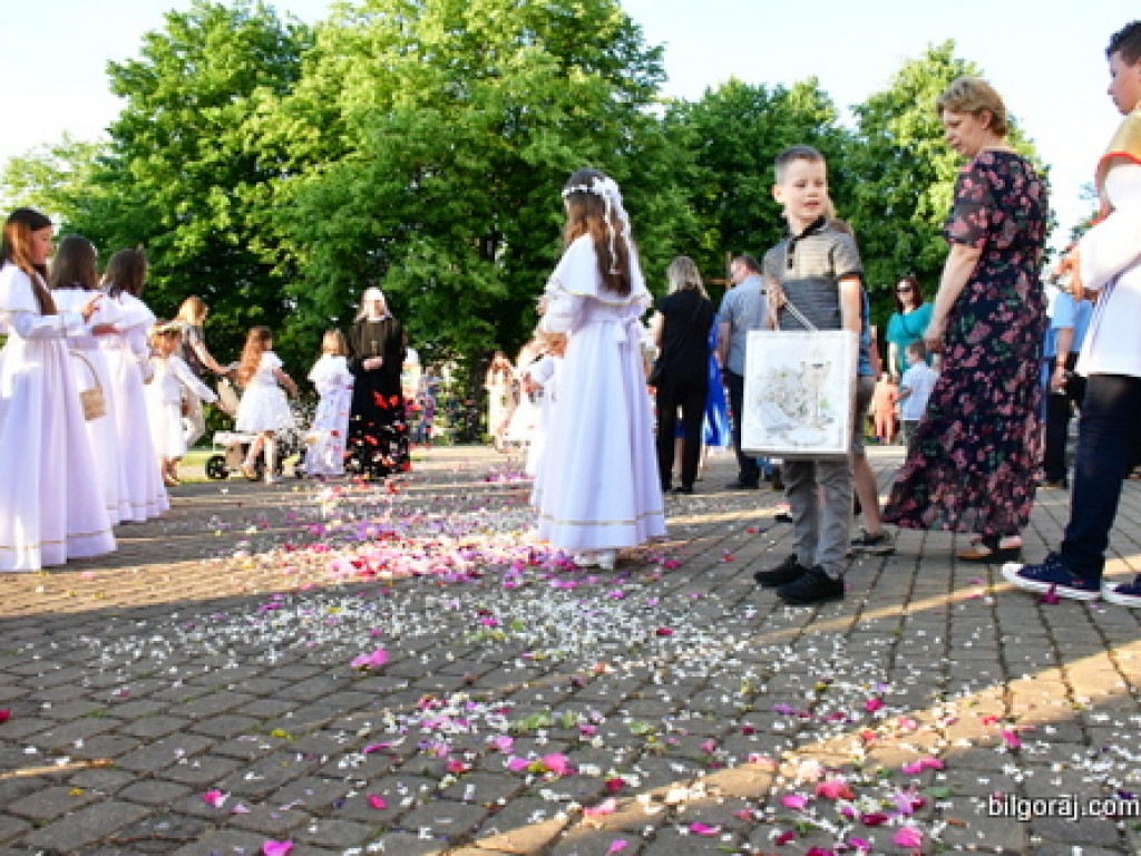 Pan idzie z nieba... zakończenie zwyczajowej oktawy Bożego Ciała (FOTO)
