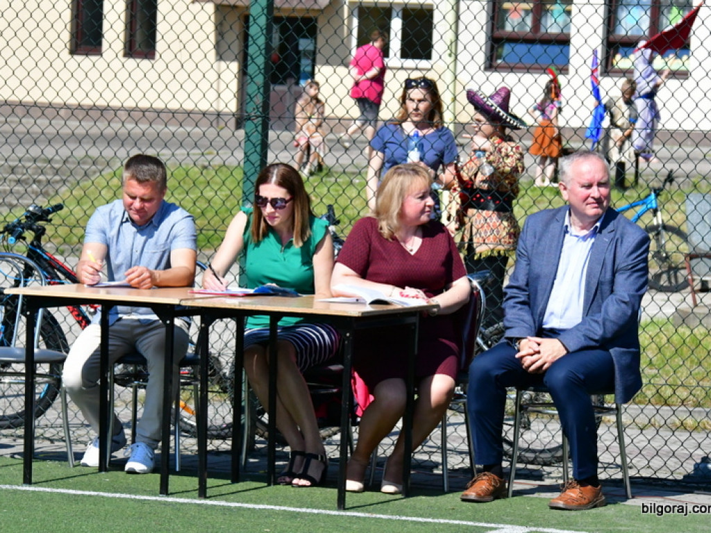 Igrzyska dzieci i młodzieży w SP Nr 1 (FOTO)