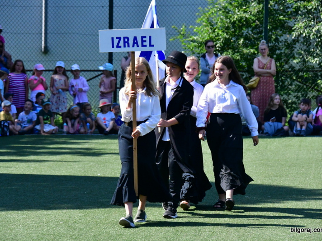 Igrzyska dzieci i młodzieży w SP Nr 1 (FOTO)