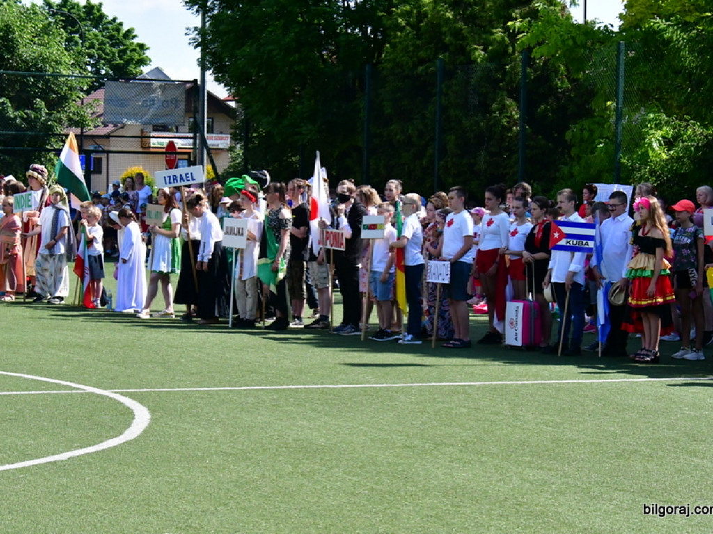 Igrzyska dzieci i młodzieży w SP Nr 1 (FOTO)