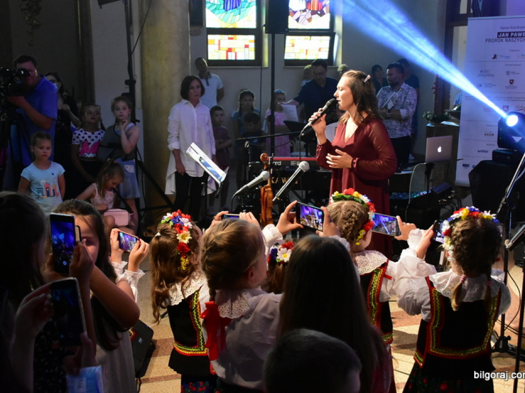 Koncert: Jan Paweł II - Prorok naszych czasów (FOTO, VIDEO)