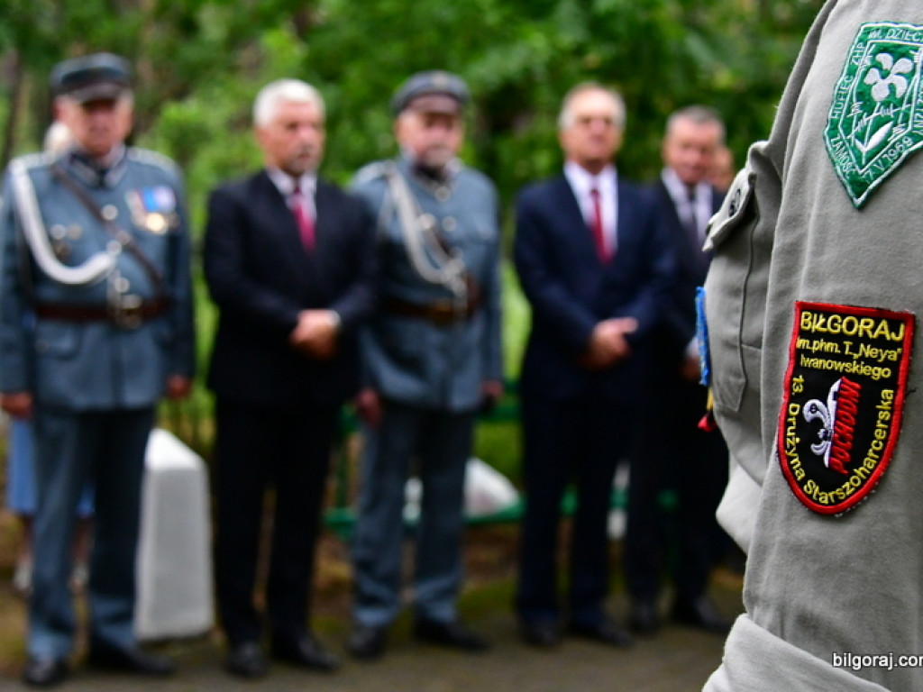 77. rocznica niemieckiego mordu polskich partyzantów w lesie Rapy koło Biłgoraja (FOTO)