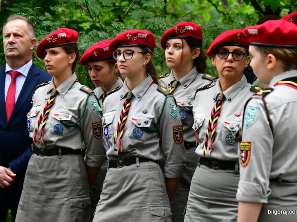 77. rocznica niemieckiego mordu polskich partyzantów w lesie Rapy koło Biłgoraja (FOTO)