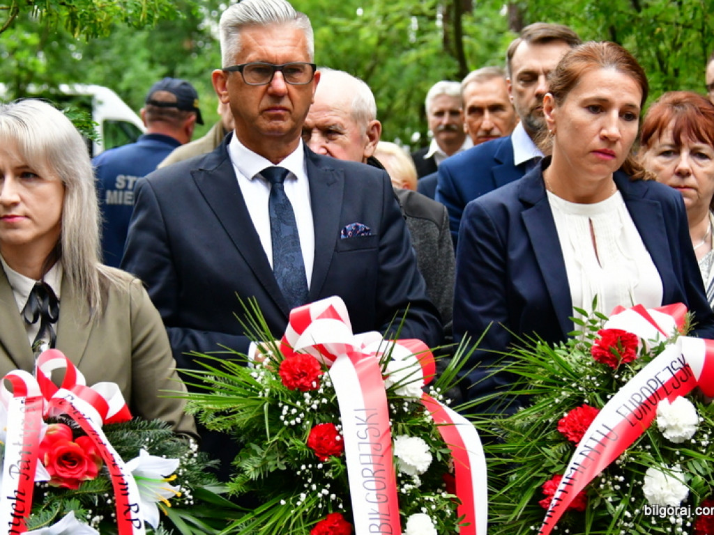 77. rocznica niemieckiego mordu polskich partyzantów w lesie Rapy koło Biłgoraja (FOTO)