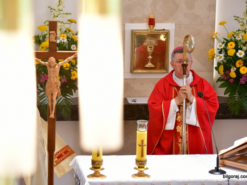 Wojewódzkie obchody Dnia Walki i Męczeństwa Wsi Polskiej (FOTO)