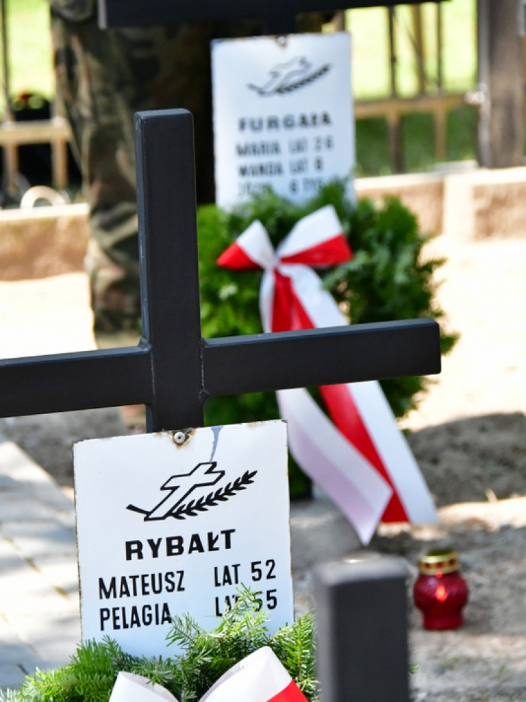 Wojewódzkie obchody Dnia Walki i Męczeństwa Wsi Polskiej (FOTO)