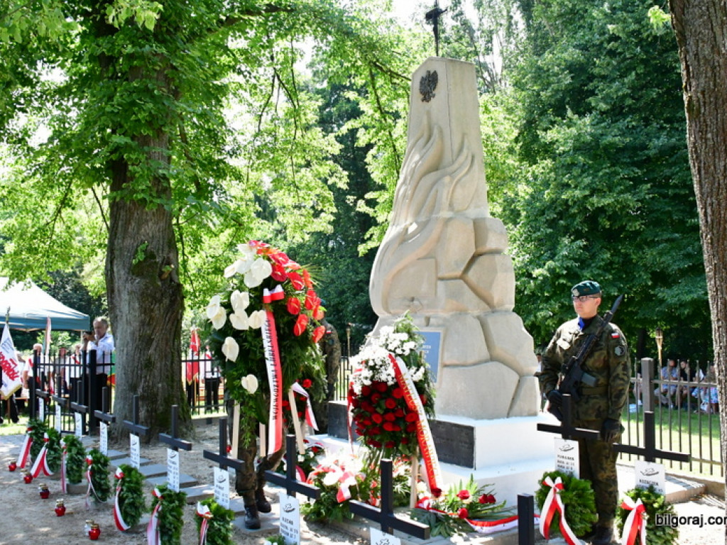 Wojewódzkie obchody Dnia Walki i Męczeństwa Wsi Polskiej (FOTO)