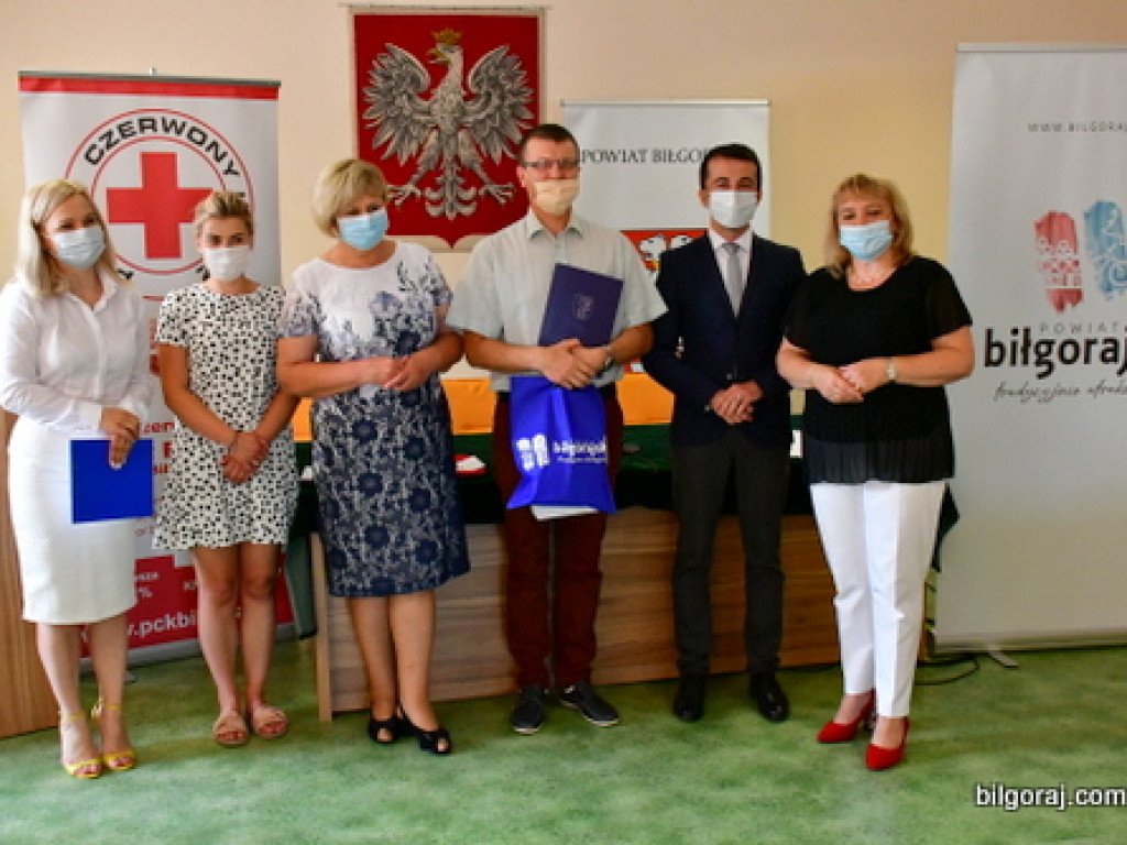 Krwi nie da się niczym zastąpić - wyróżnienia dla Honorowych Dawców Krwi (FOTO)