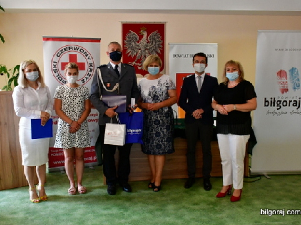 Krwi nie da się niczym zastąpić - wyróżnienia dla Honorowych Dawców Krwi (FOTO)