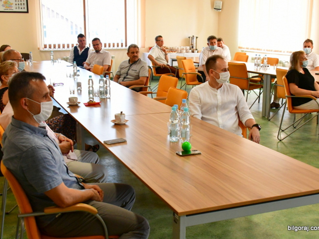 Krwi nie da się niczym zastąpić - wyróżnienia dla Honorowych Dawców Krwi (FOTO)