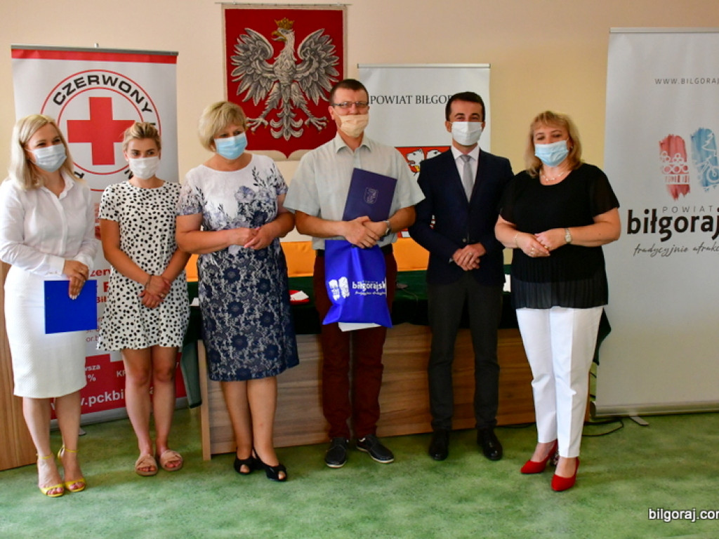 Krwi nie da się niczym zastąpić - wyróżnienia dla Honorowych Dawców Krwi (FOTO)