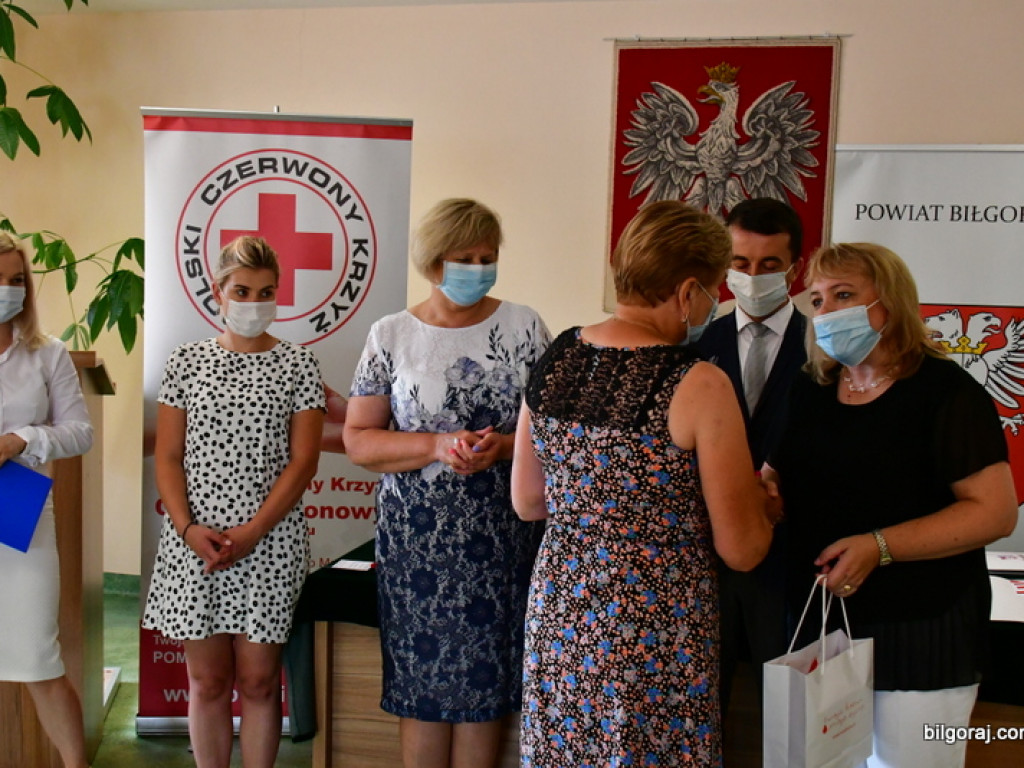 Krwi nie da się niczym zastąpić - wyróżnienia dla Honorowych Dawców Krwi (FOTO)