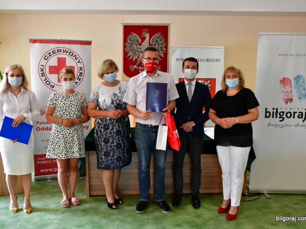 Krwi nie da się niczym zastąpić - wyróżnienia dla Honorowych Dawców Krwi (FOTO)