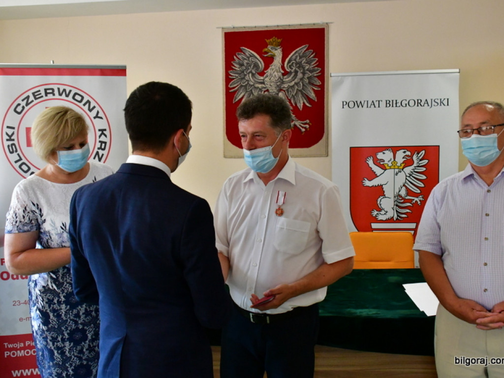 Krwi nie da się niczym zastąpić - wyróżnienia dla Honorowych Dawców Krwi (FOTO)