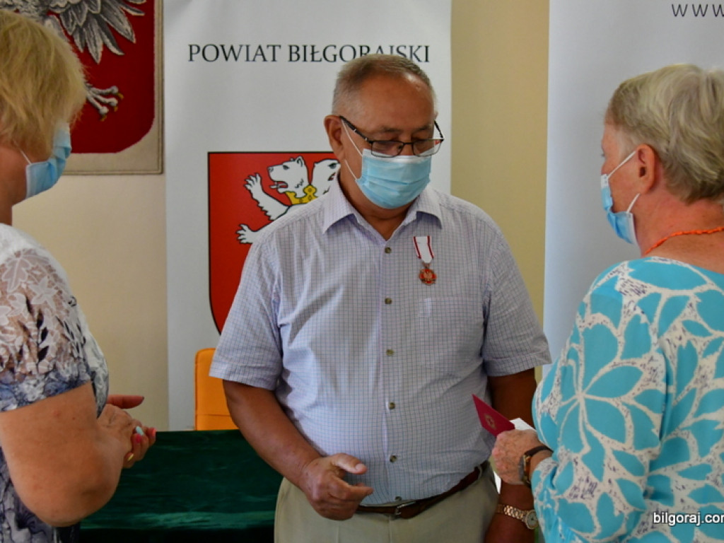 Krwi nie da się niczym zastąpić - wyróżnienia dla Honorowych Dawców Krwi (FOTO)
