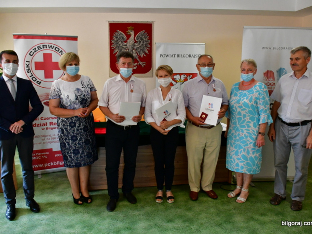 Krwi nie da się niczym zastąpić - wyróżnienia dla Honorowych Dawców Krwi (FOTO)