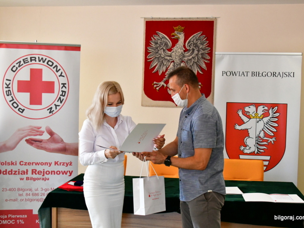 Krwi nie da się niczym zastąpić - wyróżnienia dla Honorowych Dawców Krwi (FOTO)