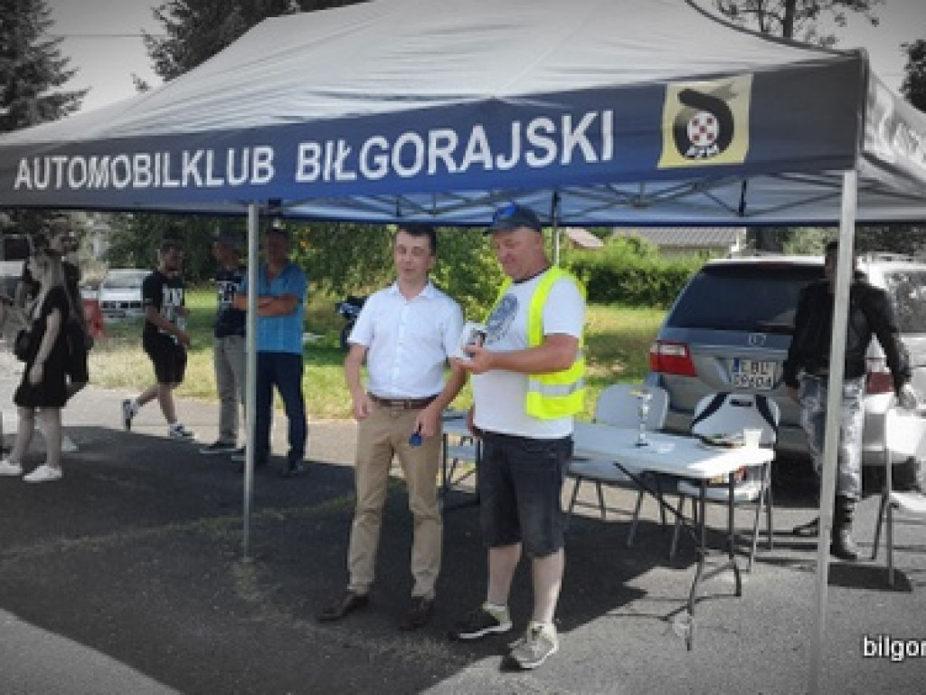 Miłośnicy sportów motorowych wsparli leczenie Kubusia Pawęzki