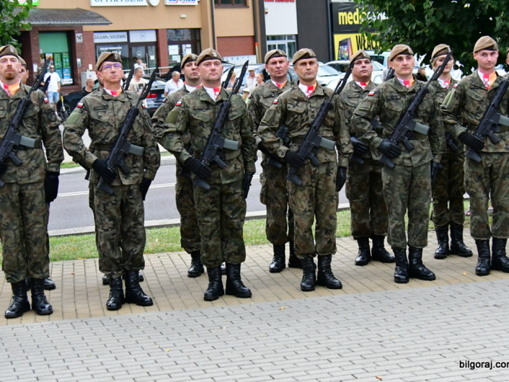 77. rocznica wybuchu Powstania Warszawskiego (FOTO)