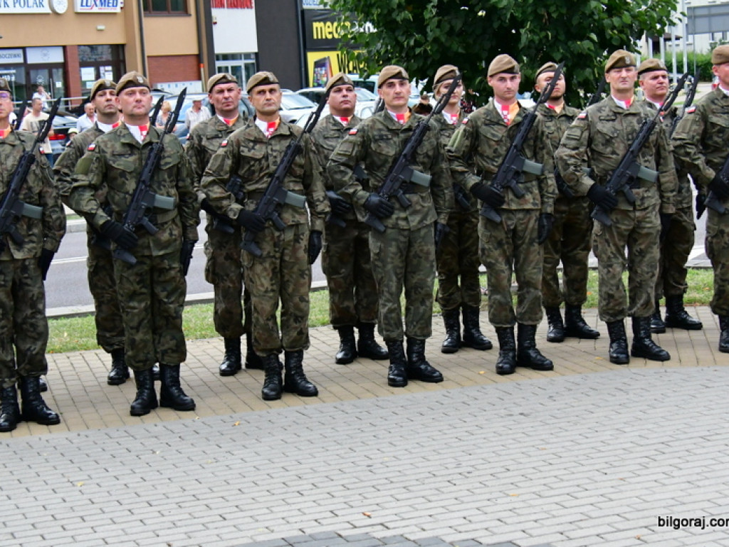 77. rocznica wybuchu Powstania Warszawskiego (FOTO)