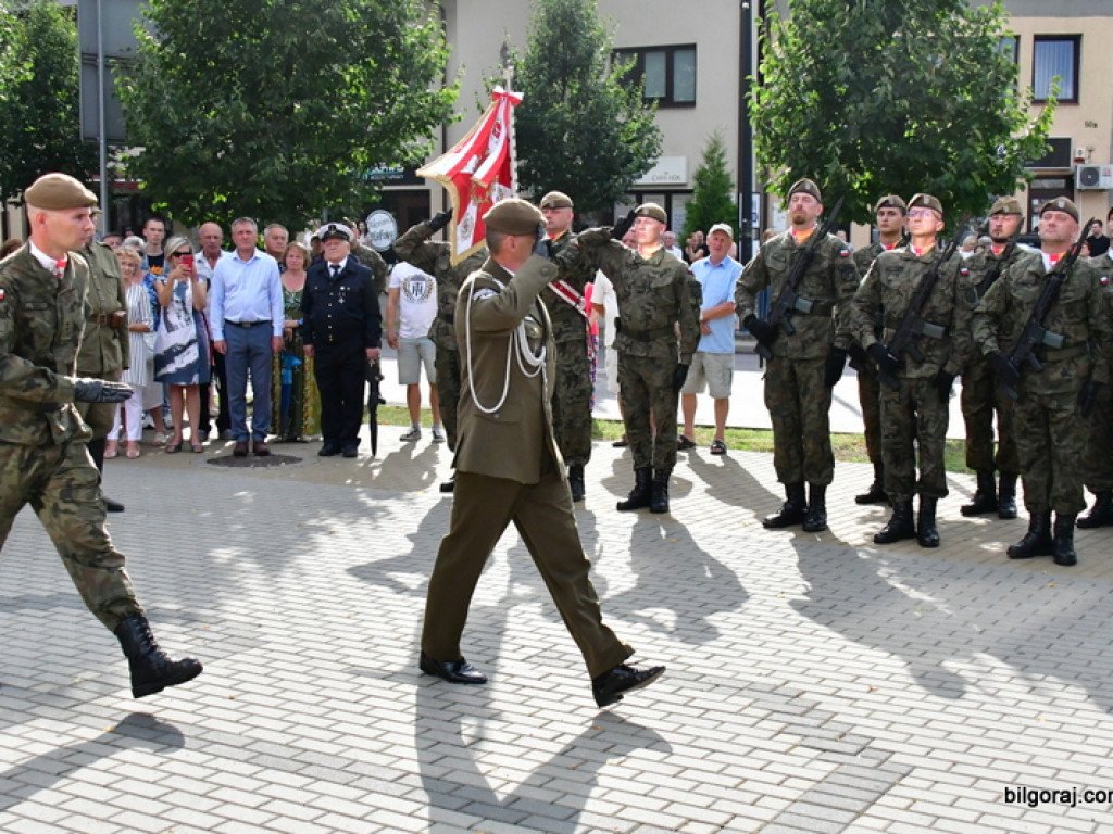 77. rocznica wybuchu Powstania Warszawskiego (FOTO)