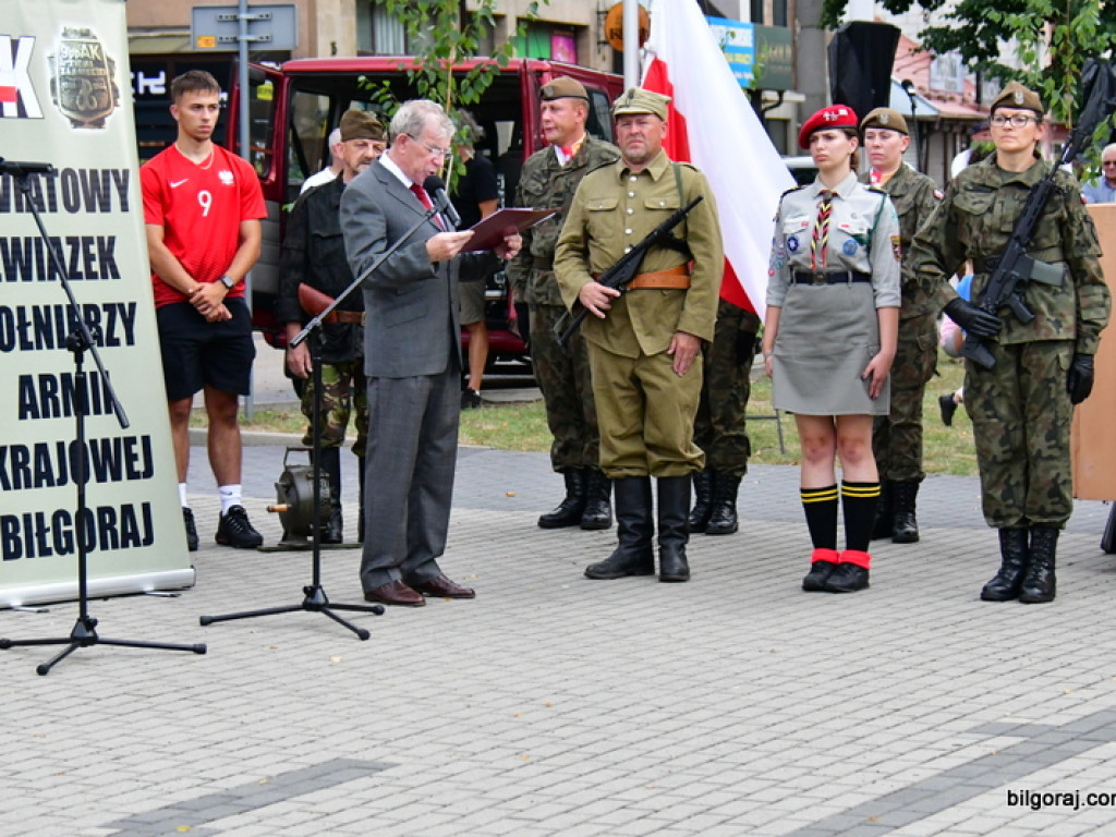 77. rocznica wybuchu Powstania Warszawskiego (FOTO)