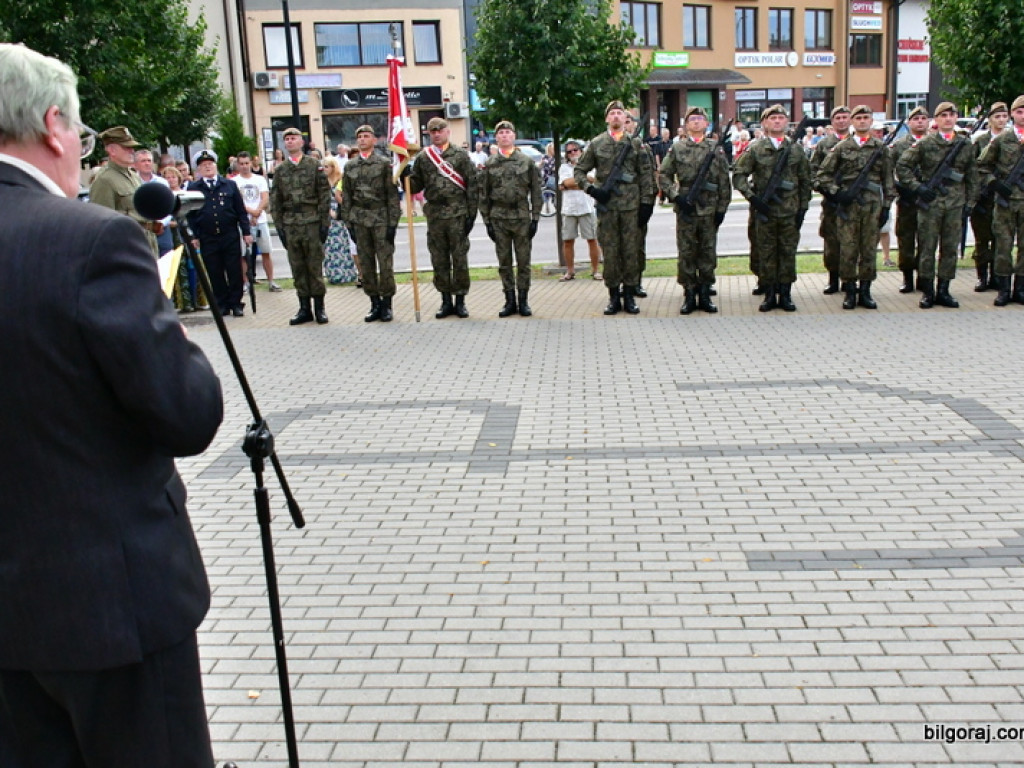 77. rocznica wybuchu Powstania Warszawskiego (FOTO)