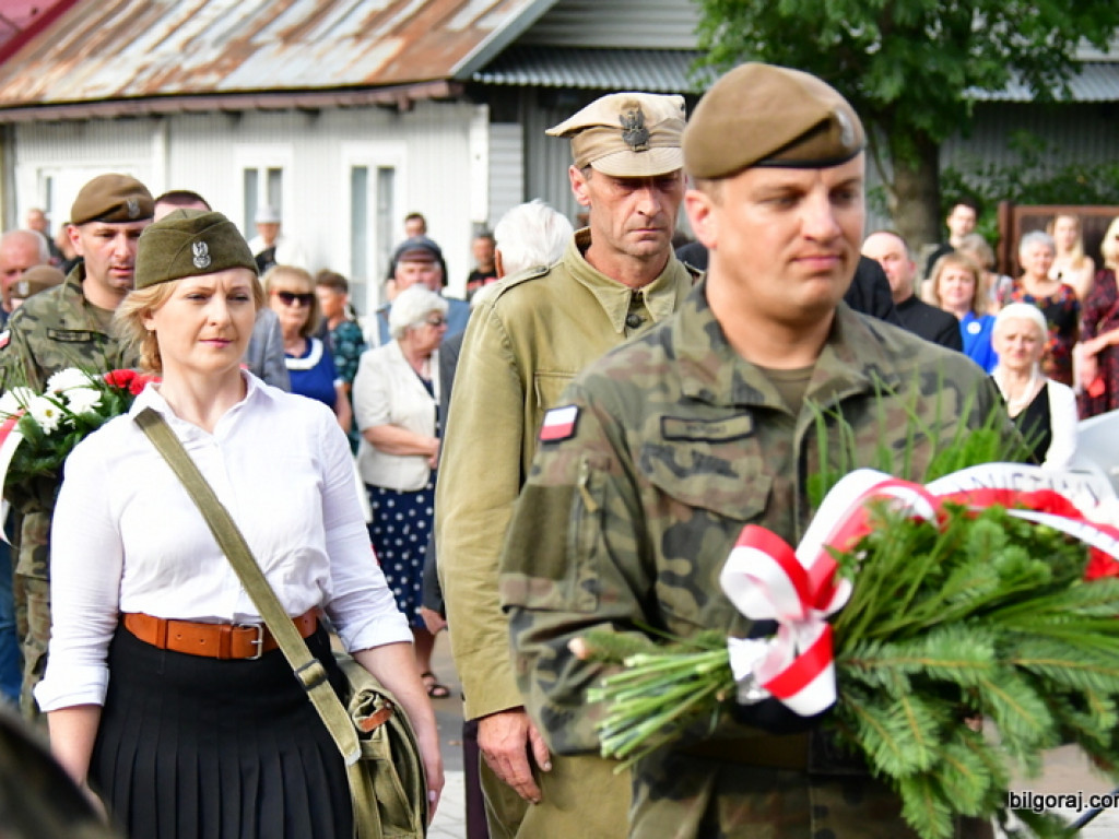 77. rocznica wybuchu Powstania Warszawskiego (FOTO)