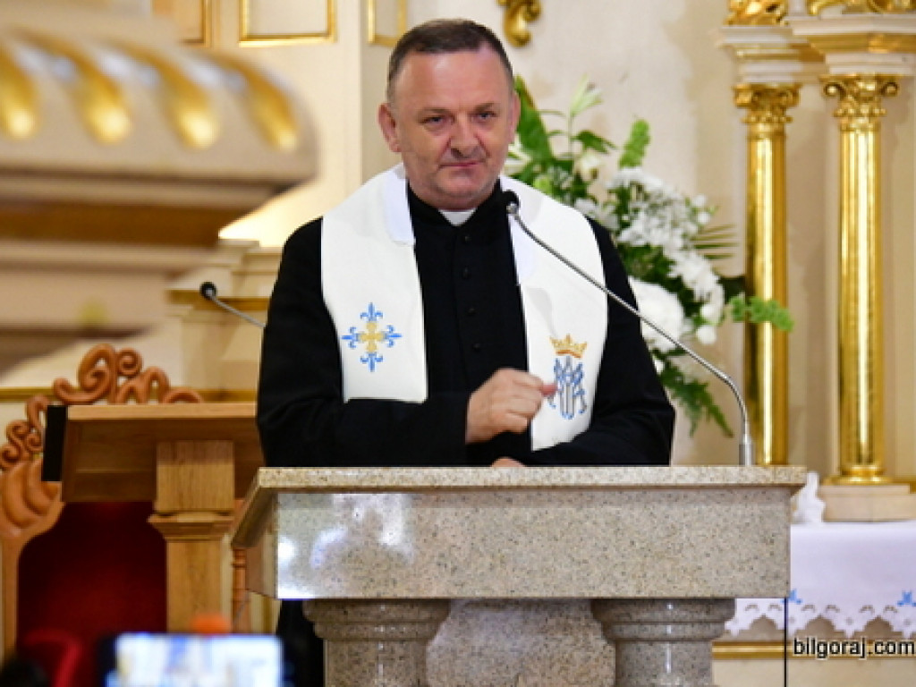 Pielgrzymi dotarli do Biłgoraja. Pątnicy z Hrubieszowa są częścią 39. Pieszej Pielgrzymki Zamojsko - Lubaczowskiej na Jasną Górę (FOTO)