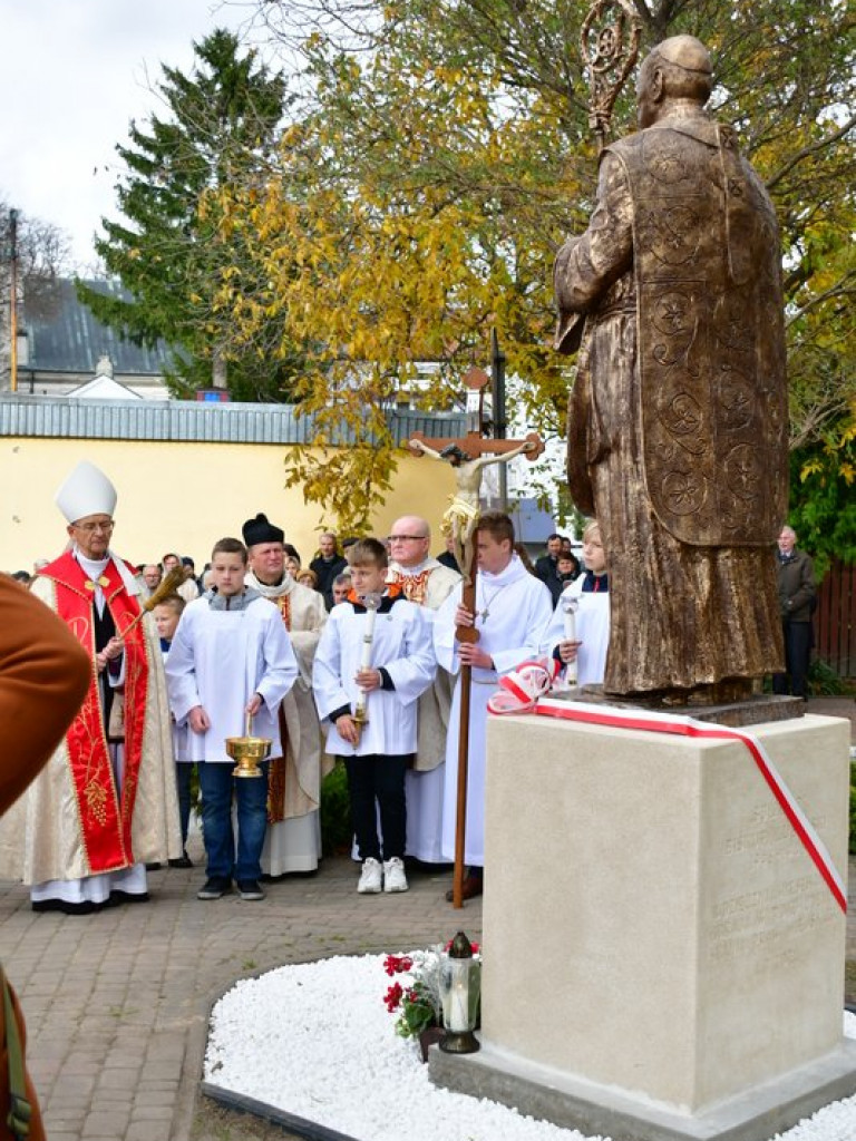 Gorajski pomnik Kardynała Wyszyńskiego (FOTO)