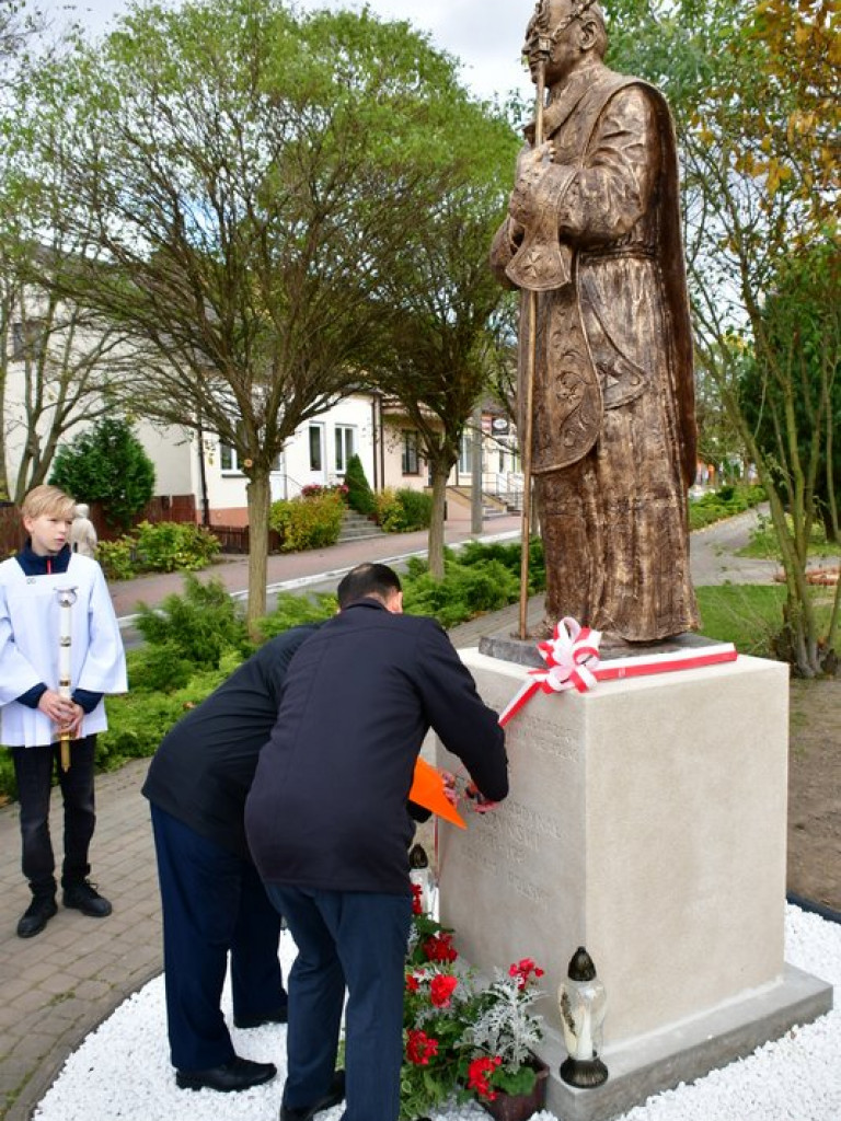 Gorajski pomnik Kardynała Wyszyńskiego (FOTO)