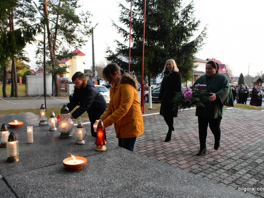 Wieczornica patriotyczna w 103. rocznicę odzyskania niepodległości (FOTO)