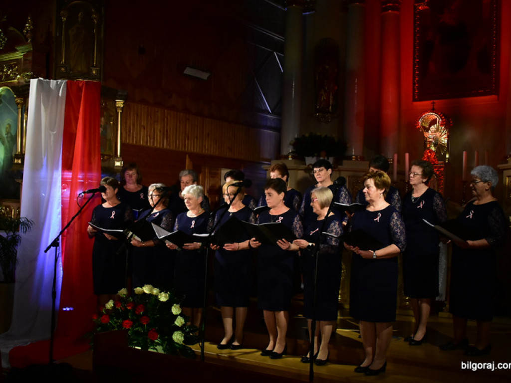 Wieczornica patriotyczna w 103. rocznicę odzyskania niepodległości (FOTO)