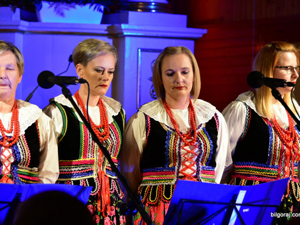 Wieczornica patriotyczna w 103. rocznicę odzyskania niepodległości (FOTO)