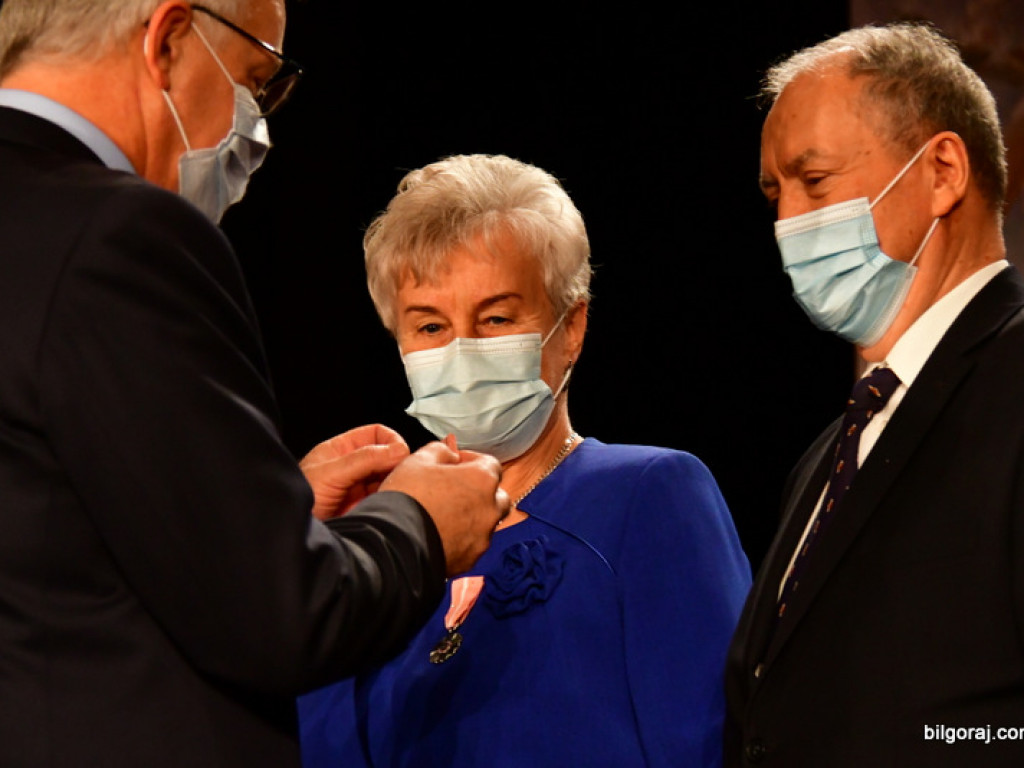 Złote gody. Kilkadziesiąt par świętowało 50-lecie małżeństwa (FOTO)