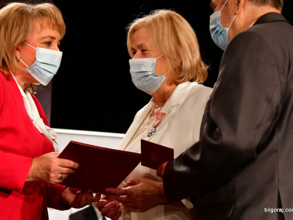 Złote gody. Kilkadziesiąt par świętowało 50-lecie małżeństwa (FOTO)