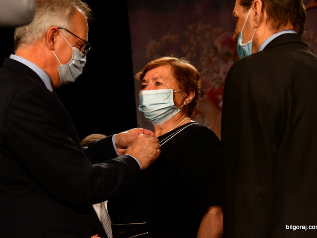 Złote gody. Kilkadziesiąt par świętowało 50-lecie małżeństwa (FOTO)