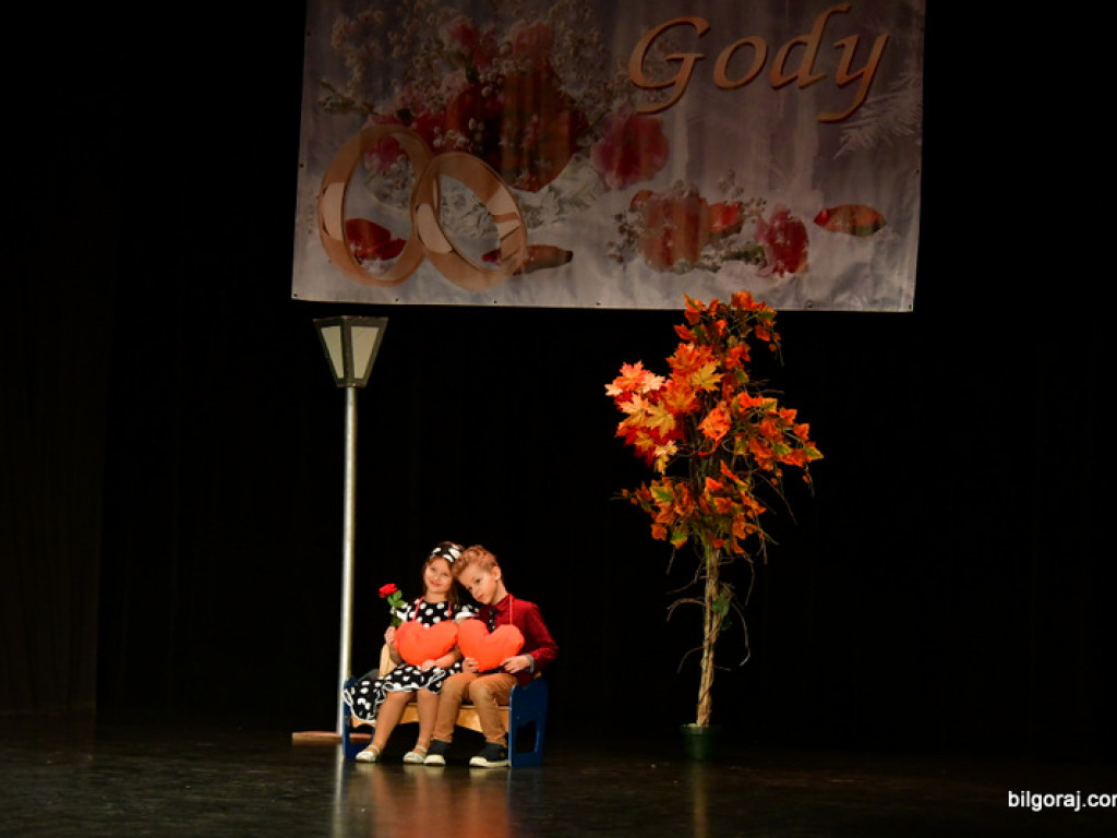 Złote gody. Kilkadziesiąt par świętowało 50-lecie małżeństwa (FOTO)