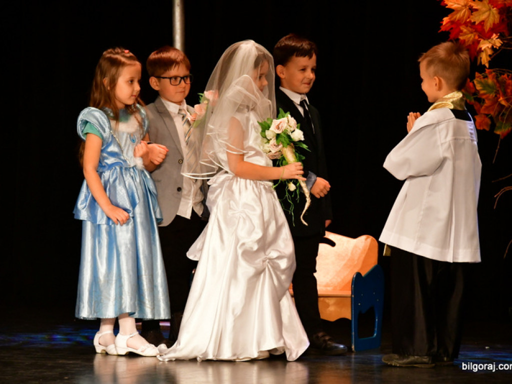 Złote gody. Kilkadziesiąt par świętowało 50-lecie małżeństwa (FOTO)