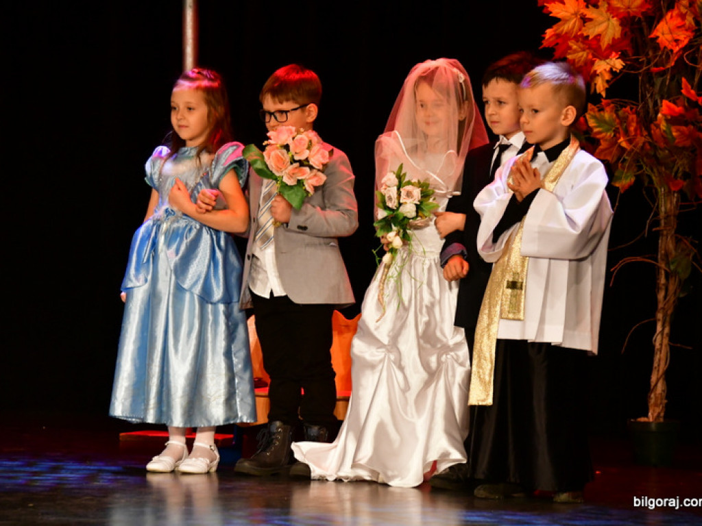 Złote gody. Kilkadziesiąt par świętowało 50-lecie małżeństwa (FOTO)