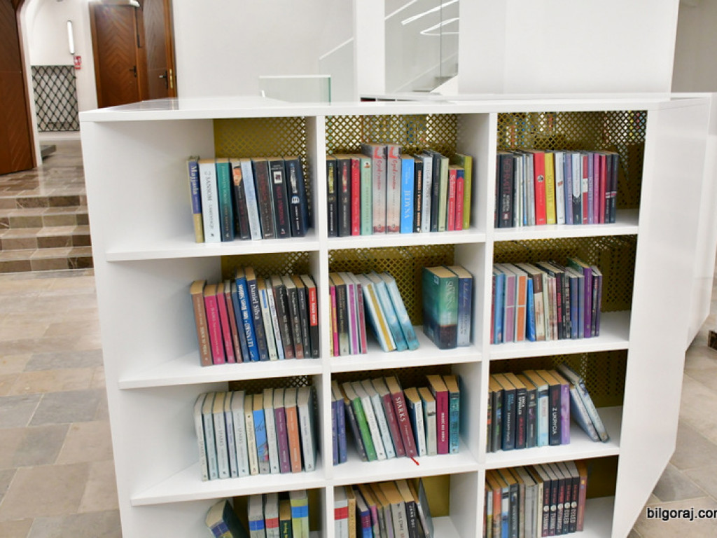 Biblioteka w Tarnogrodzie po remoncie. Doskonałe połączenie tradycji budynku z trendami XXI wieku (FOTO)