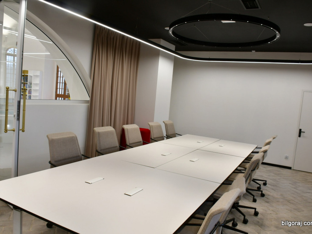 Biblioteka w Tarnogrodzie po remoncie. Doskonałe połączenie tradycji budynku z trendami XXI wieku (FOTO)