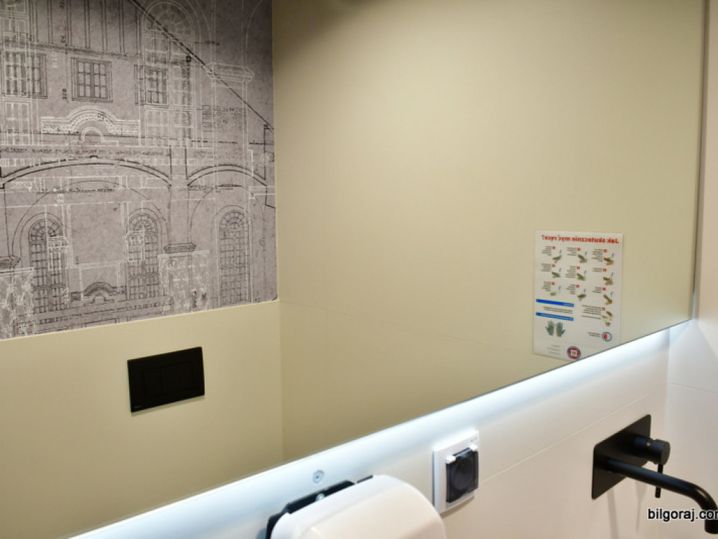 Biblioteka w Tarnogrodzie po remoncie. Doskonałe połączenie tradycji budynku z trendami XXI wieku (FOTO)