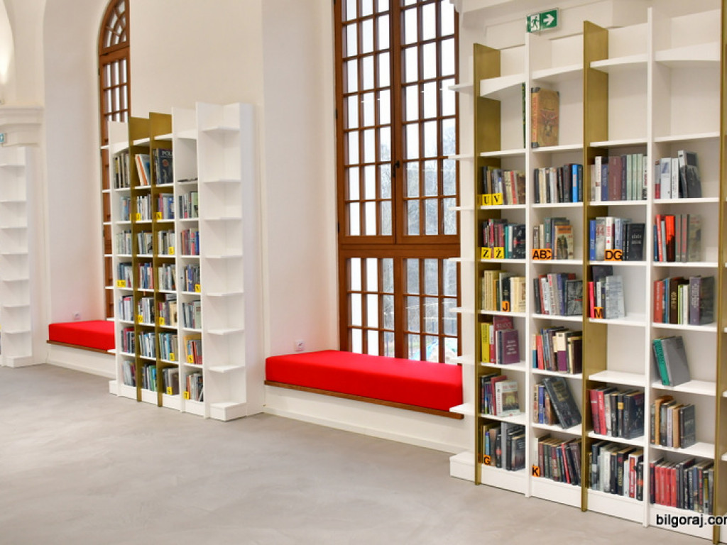 Biblioteka w Tarnogrodzie po remoncie. Doskonałe połączenie tradycji budynku z trendami XXI wieku (FOTO)