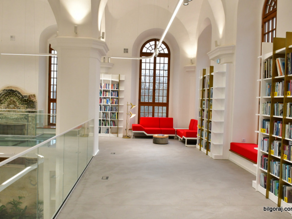 Biblioteka w Tarnogrodzie po remoncie. Doskonałe połączenie tradycji budynku z trendami XXI wieku (FOTO)