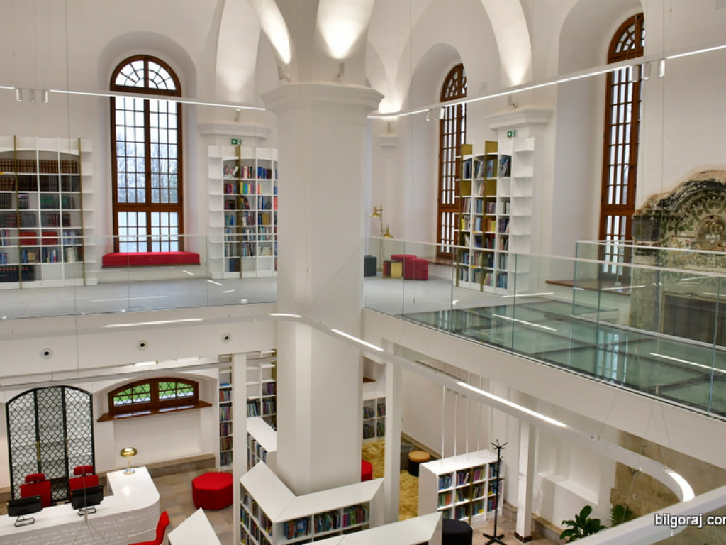 Biblioteka w Tarnogrodzie po remoncie. Doskonałe połączenie tradycji budynku z trendami XXI wieku (FOTO)
