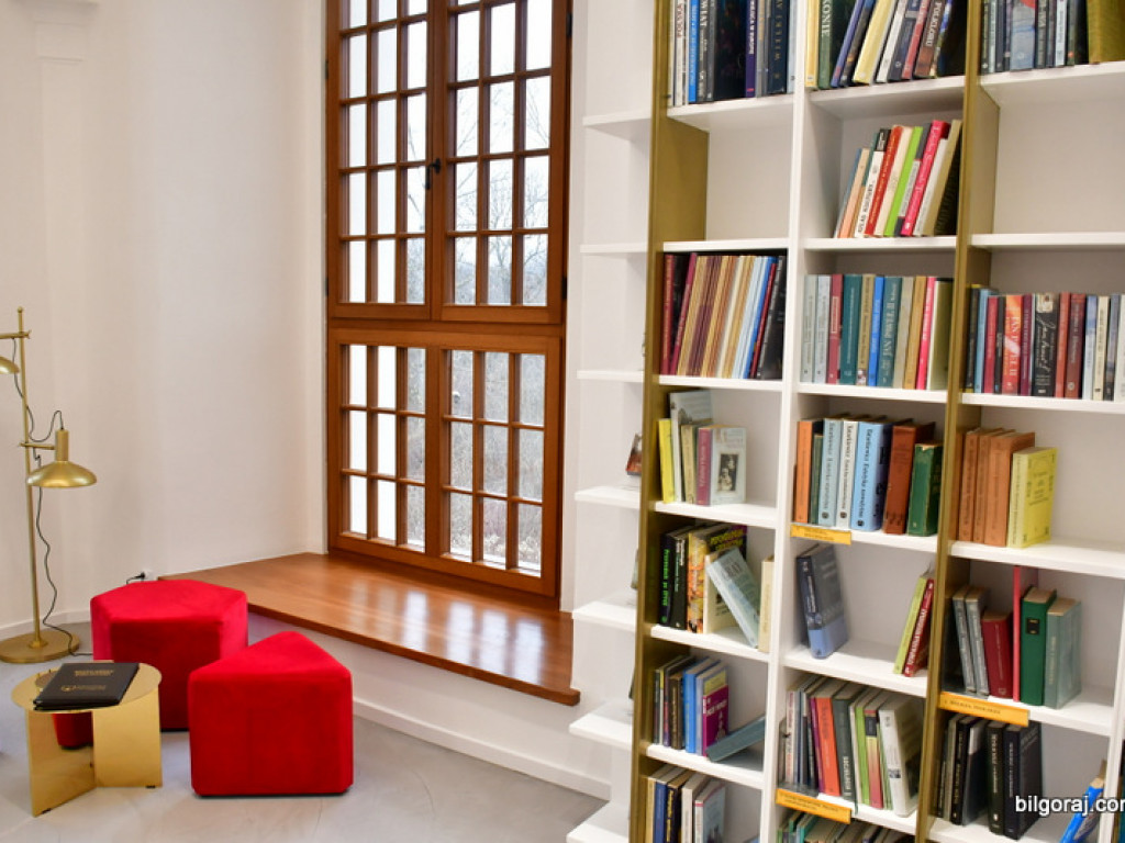 Biblioteka w Tarnogrodzie po remoncie. Doskonałe połączenie tradycji budynku z trendami XXI wieku (FOTO)