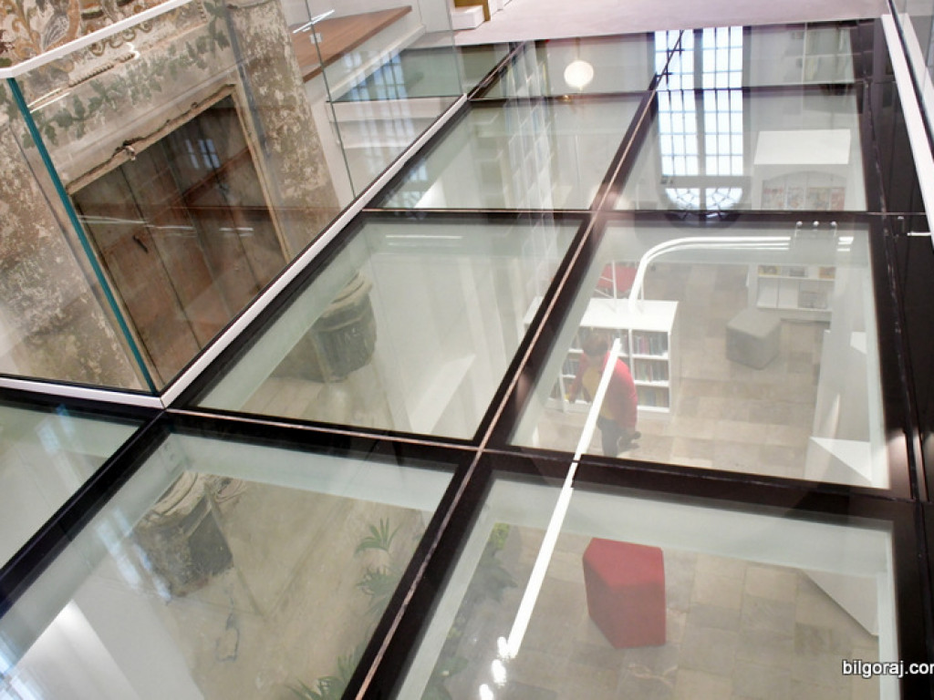 Biblioteka w Tarnogrodzie po remoncie. Doskonałe połączenie tradycji budynku z trendami XXI wieku (FOTO)