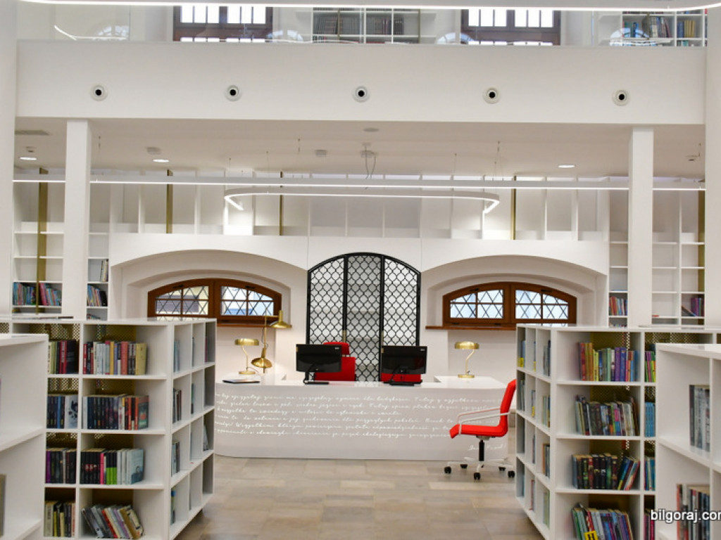 Biblioteka w Tarnogrodzie po remoncie. Doskonałe połączenie tradycji budynku z trendami XXI wieku (FOTO)